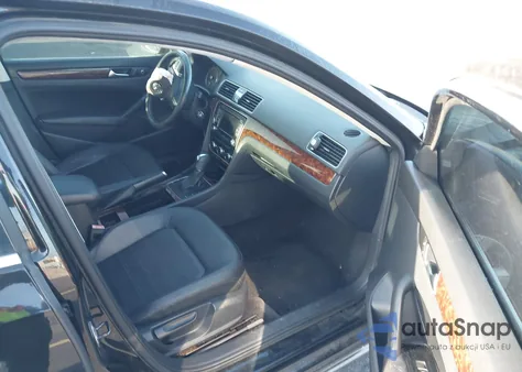 2012 Volkswagen Passat 2.5L Sel from USA, damaged, VIN 1VWCH7A37CC034282